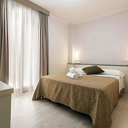 Echotel Hotel